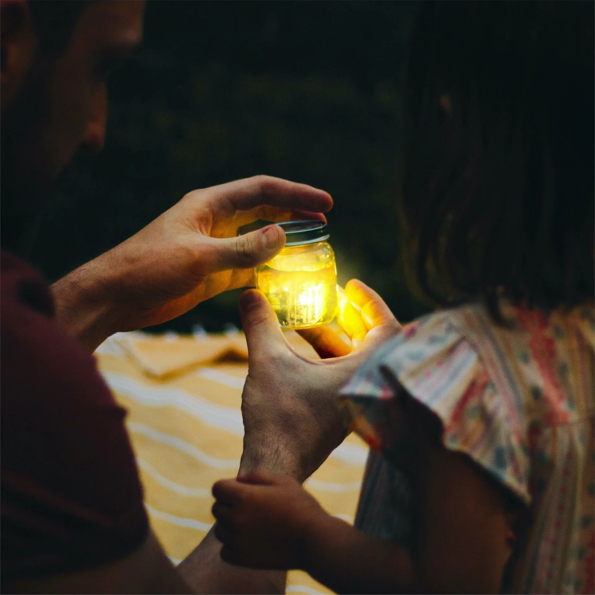 GLO PALS | Pack Personagem + Cubos de Luz Amarelo - Alex - Image 8